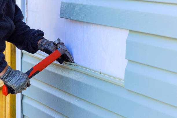Reliable Emergency Siding Repair contractor in Arlington Heights, PA by Creative Siding